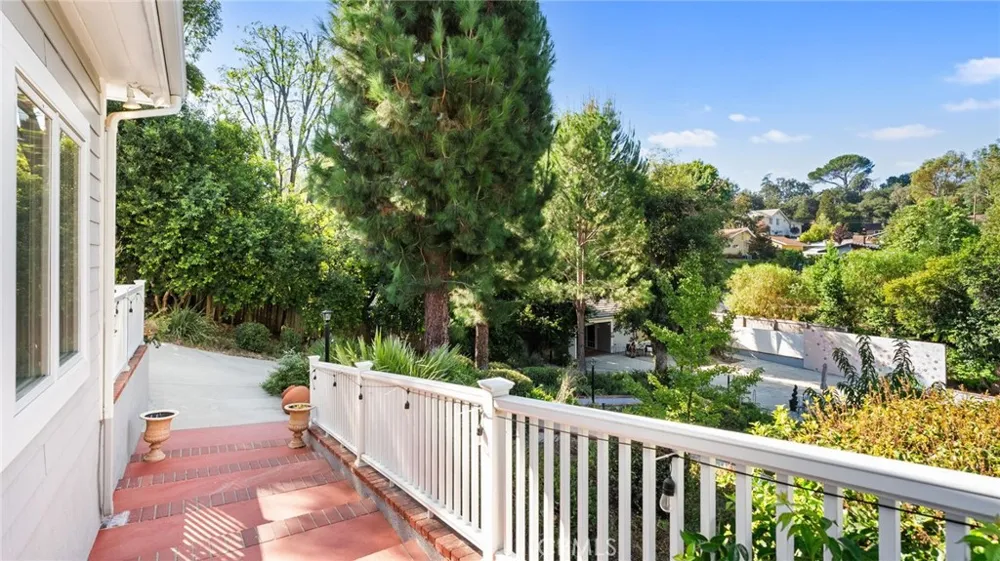 24335 Arcadia Street Newhall, CA 91321
