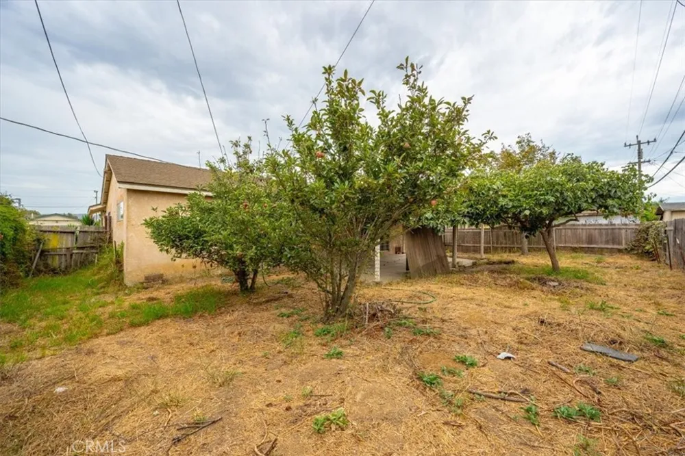 2017 Sandalwood Santa Maria, CA 93455