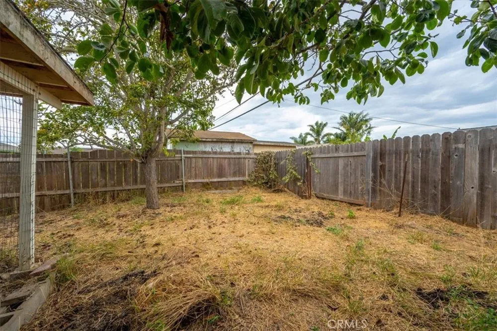 2017 Sandalwood Santa Maria, CA 93455