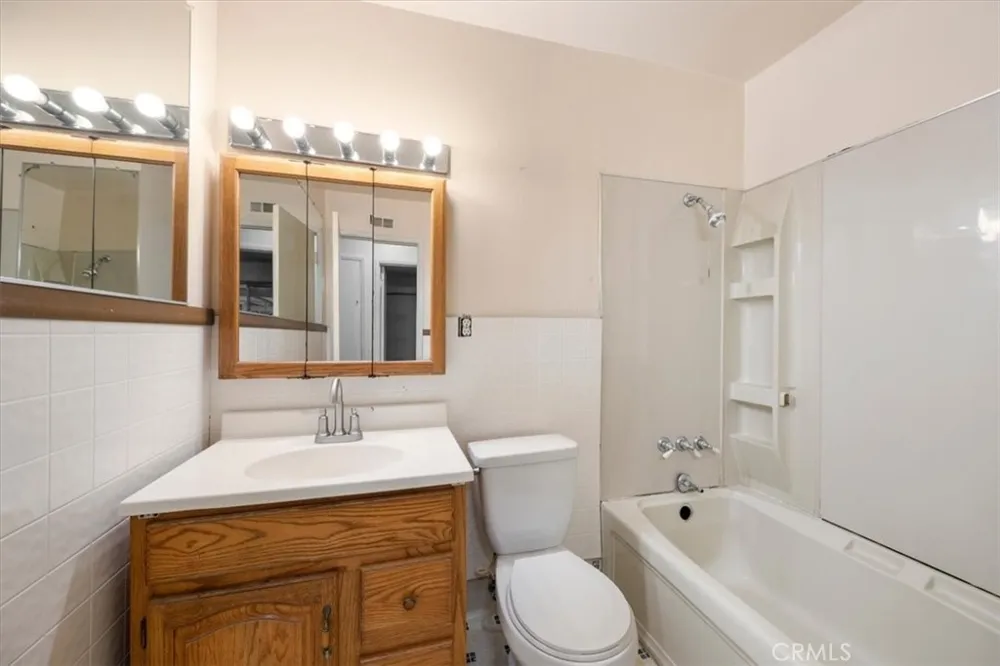 2017 Sandalwood Santa Maria, CA 93455