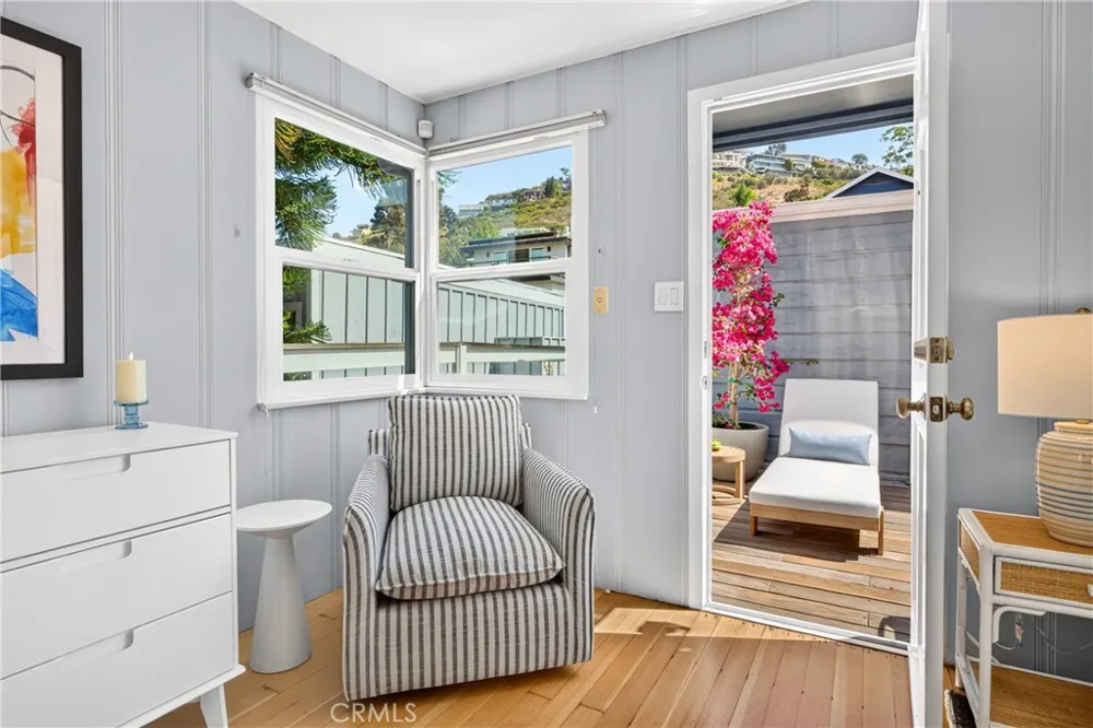 2955 Terry Laguna Beach, CA 92651
