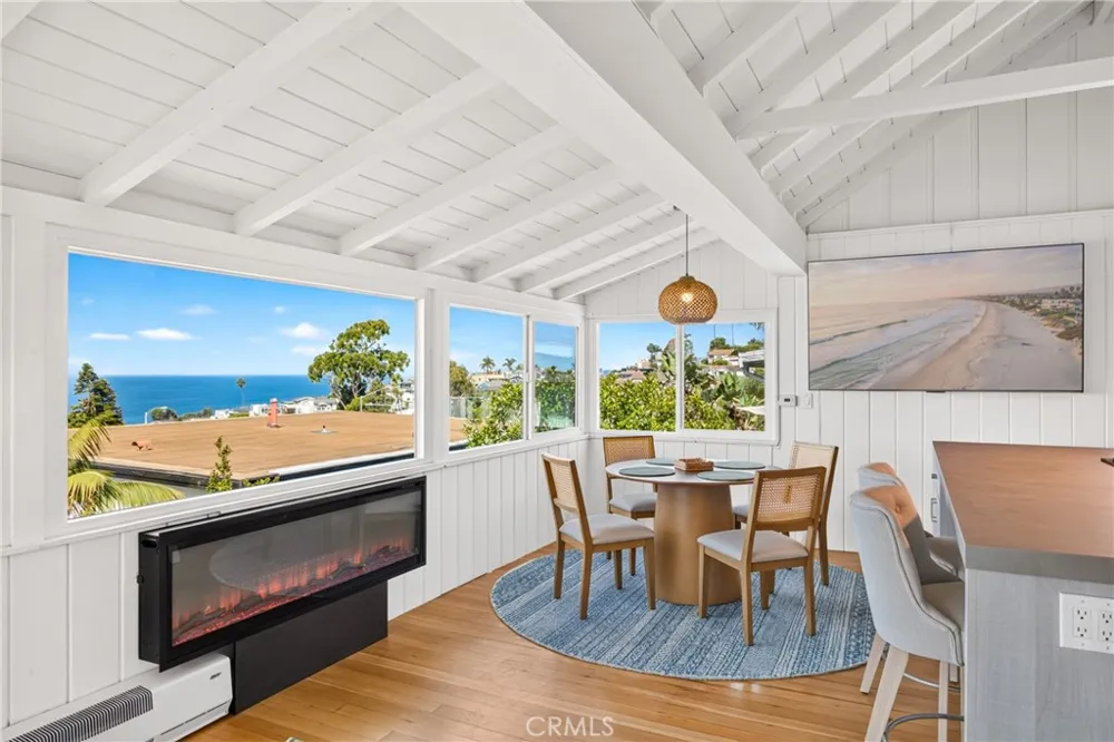 2955 Terry Laguna Beach, CA 92651