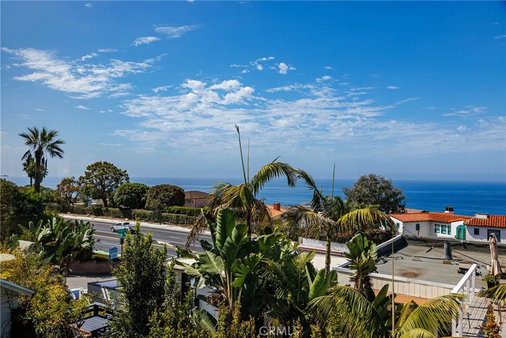 2955 Terry Laguna Beach, CA 92651