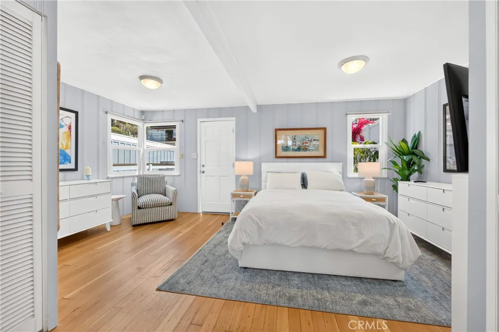 2955 Terry Laguna Beach, CA 92651