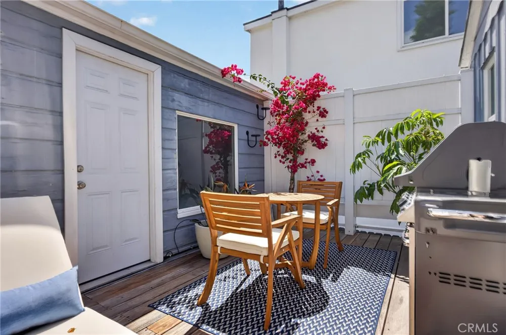 2955 Terry Laguna Beach, CA 92651