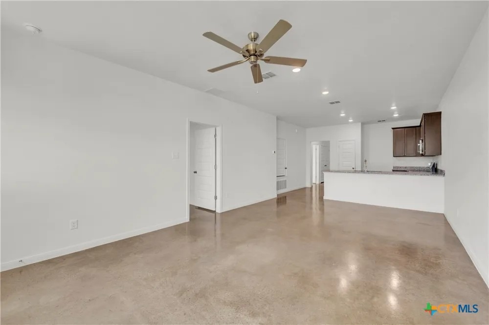 3801 Pecan Hickory Trail Killeen, TX 76542