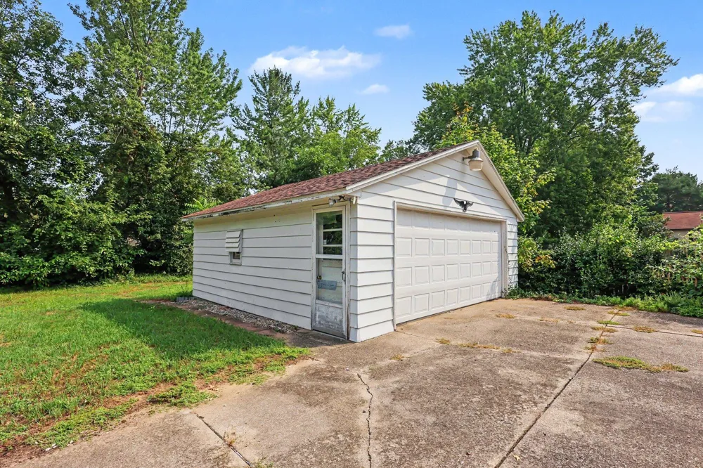 223 Marcus Street SW Grand Rapids, MI 49548