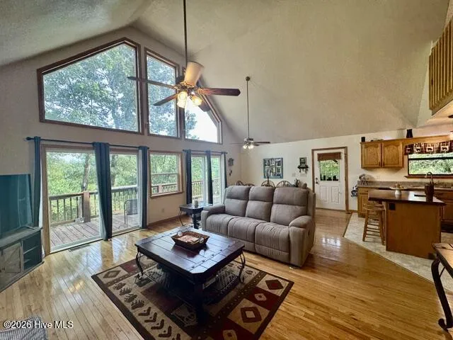 36 Dwaynes Trail Murphy, NC 28906
