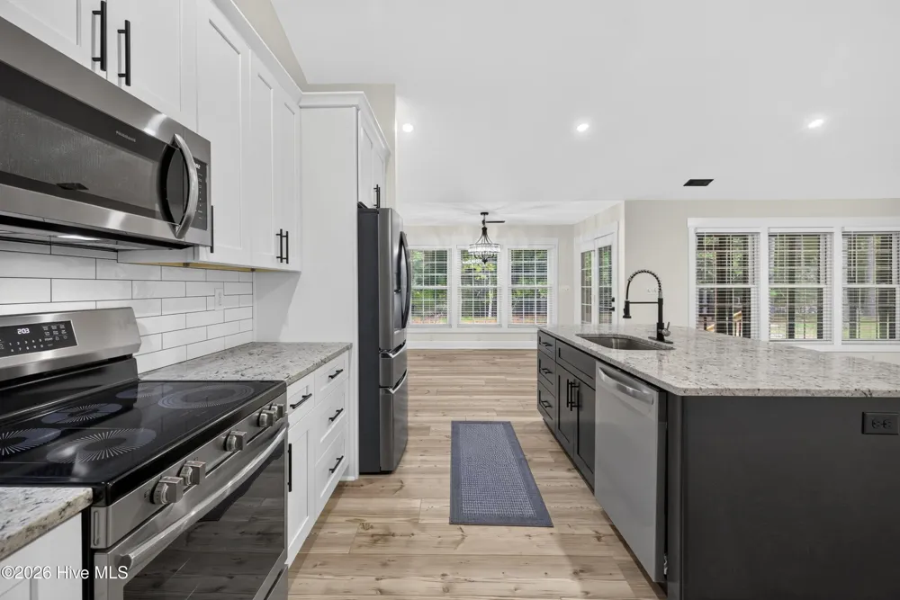 21 Oyster Point Lane Hampstead, NC 28443