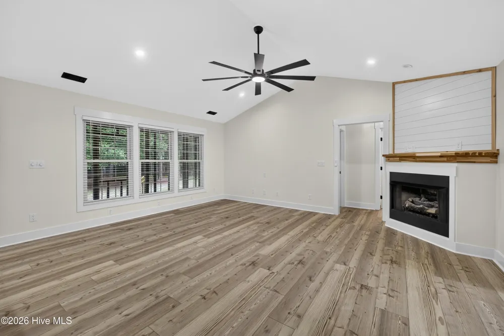 21 Oyster Point Lane Hampstead, NC 28443