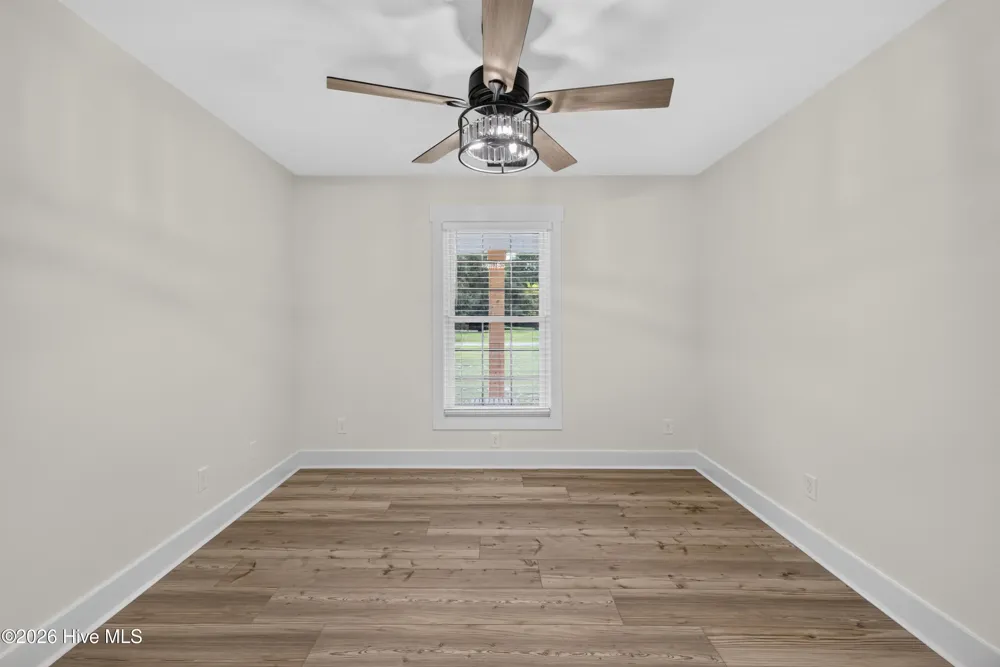 21 Oyster Point Lane Hampstead, NC 28443