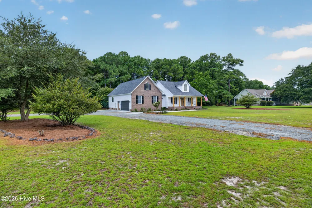 21 Oyster Point Lane Hampstead, NC 28443