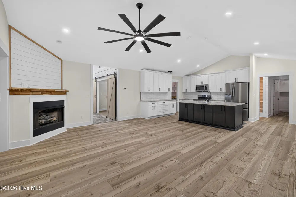21 Oyster Point Lane Hampstead, NC 28443