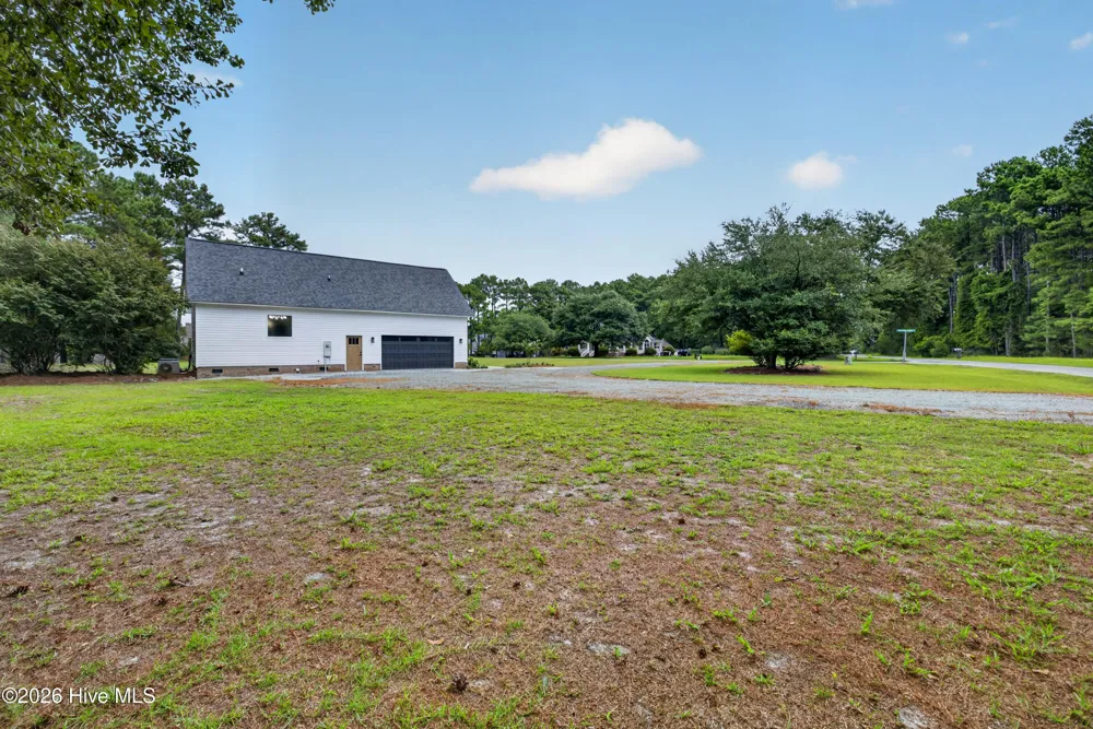 21 Oyster Point Lane Hampstead, NC 28443