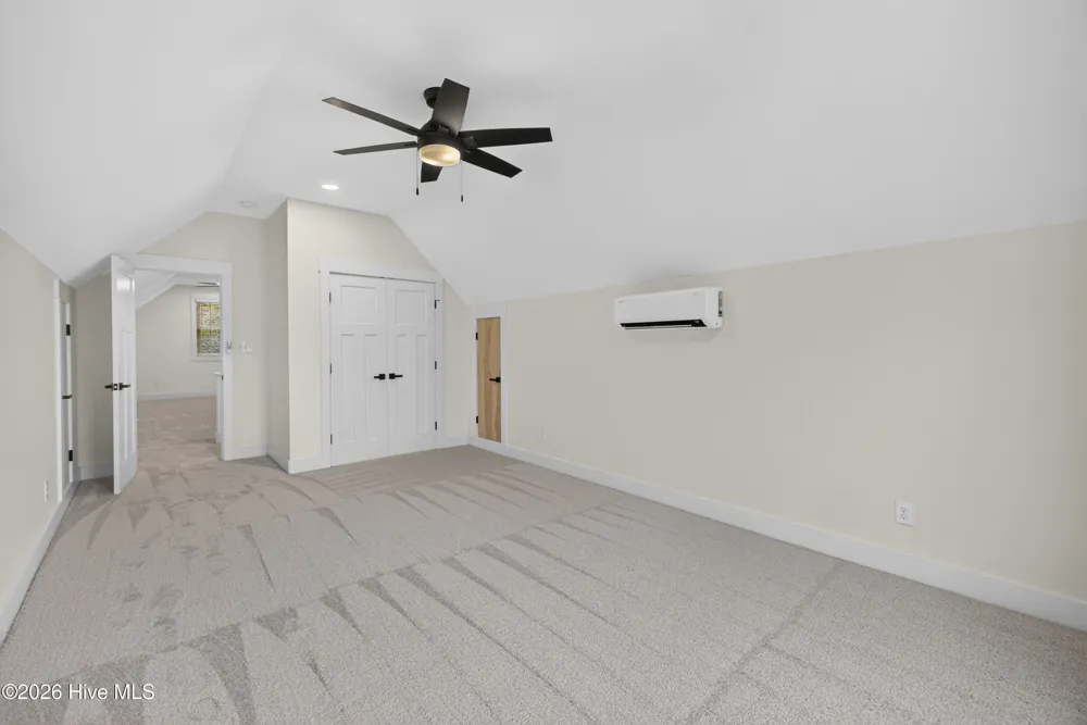 21 Oyster Point Lane Hampstead, NC 28443