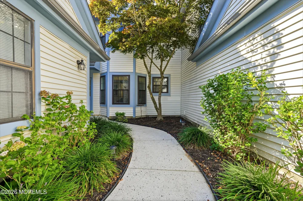 193 Old Orchard Lane Ocean, NJ 07712