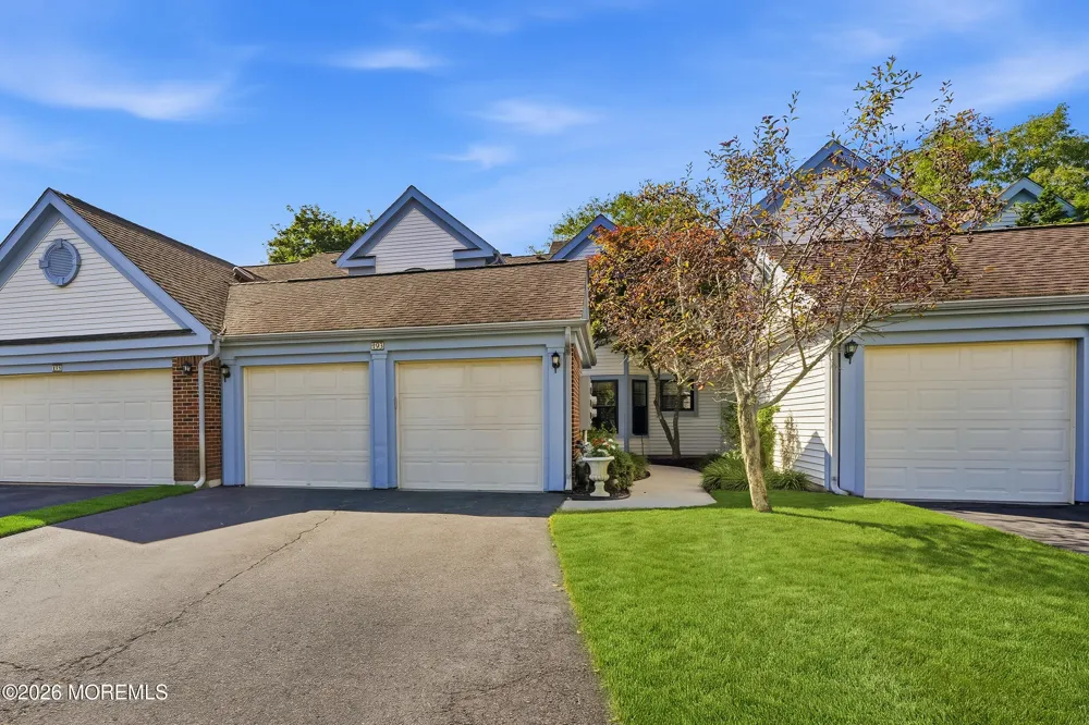 193 Old Orchard Lane Ocean, NJ 07712