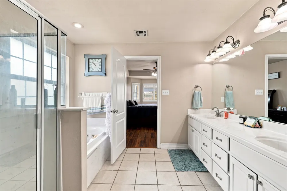16674 Shebester Madill, OK 73446