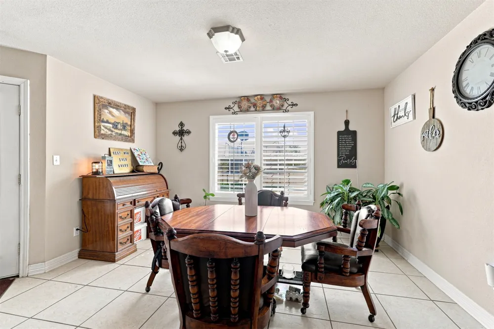 16674 Shebester Madill, OK 73446