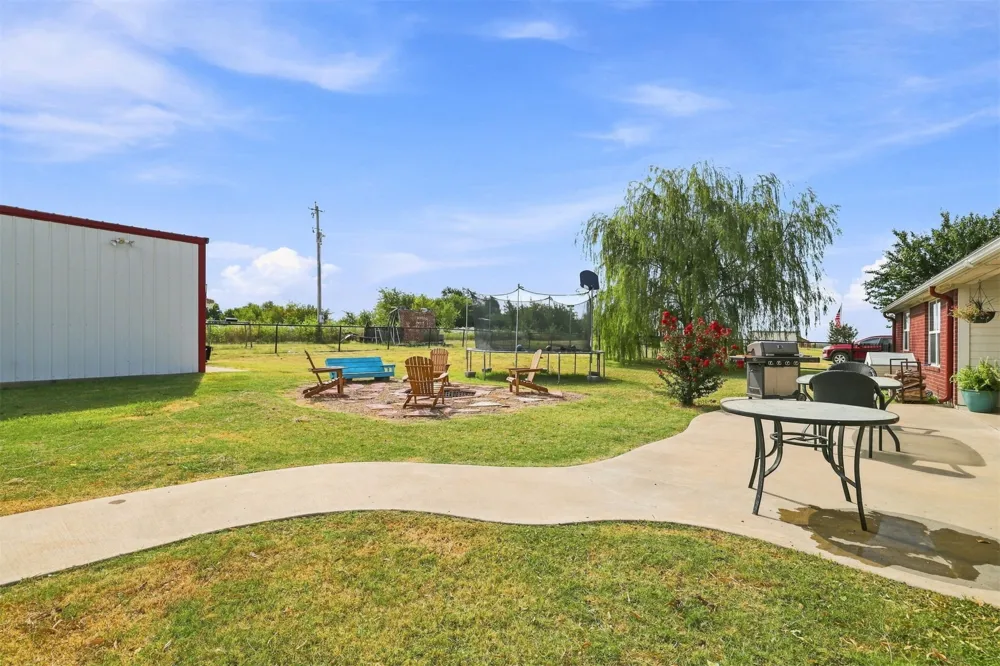 16674 Shebester Madill, OK 73446