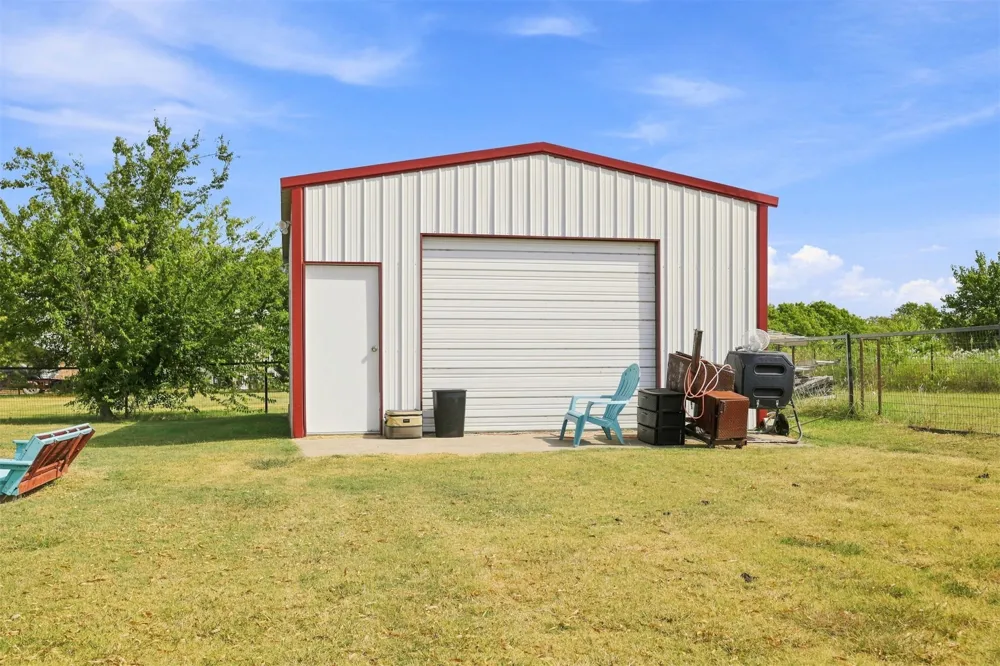 16674 Shebester Madill, OK 73446