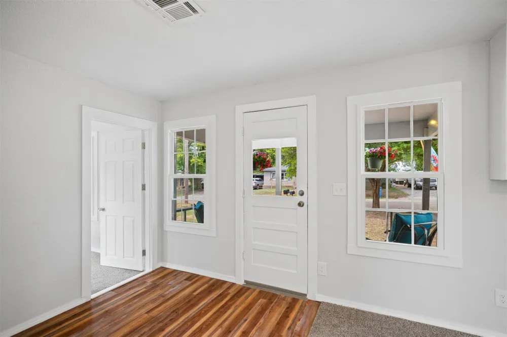 1335 E Maple St Cushing, OK 74023