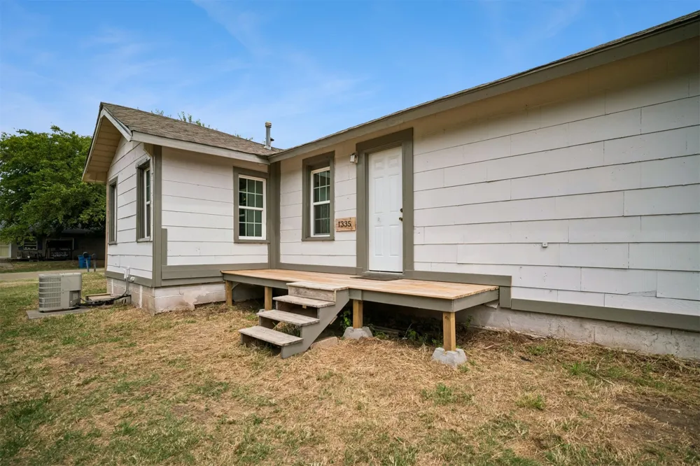 1335 E Maple St Cushing, OK 74023