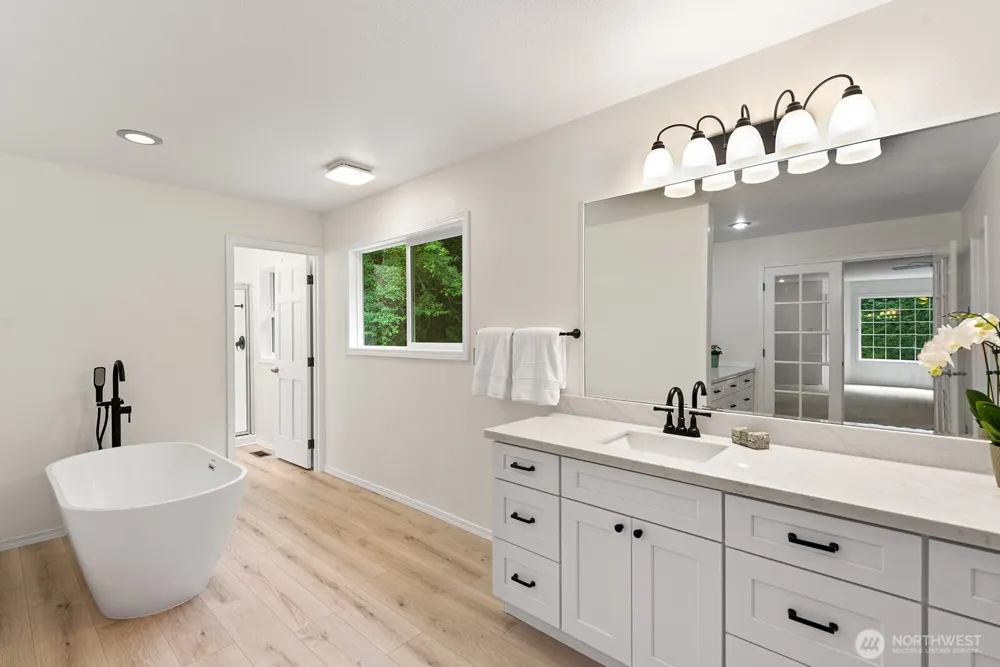 14029 232nd Avenue SE Issaquah, WA 98027