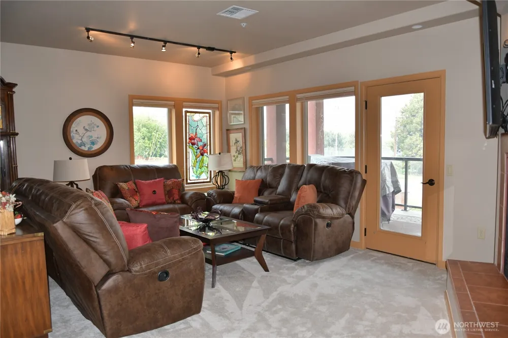 113 E Raymond Street #1B Chelan, WA 98816