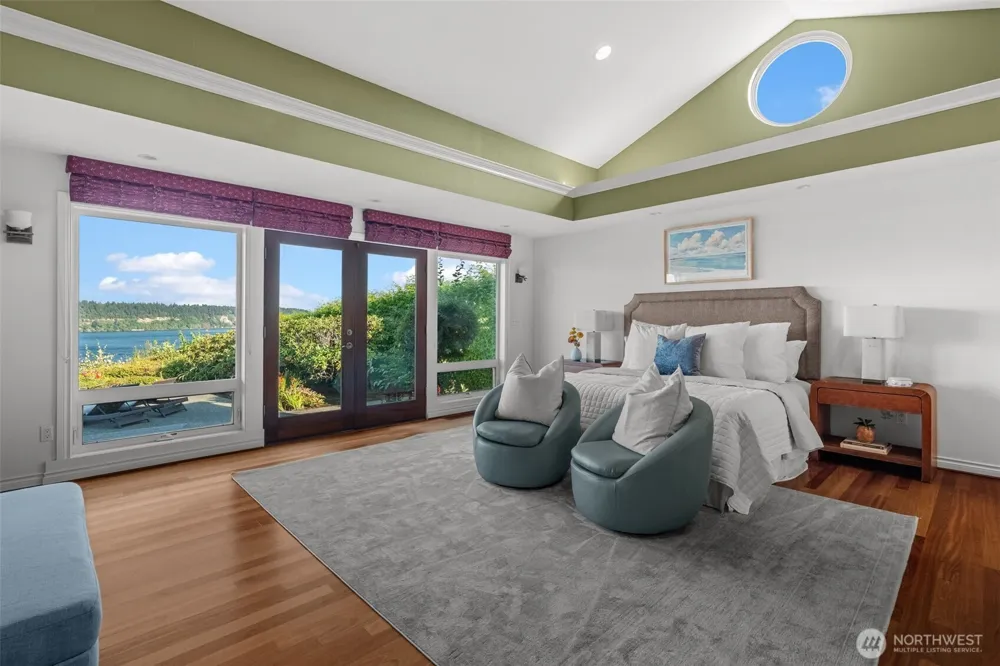 6803 Cascade Avenue Gig Harbor, WA 98335