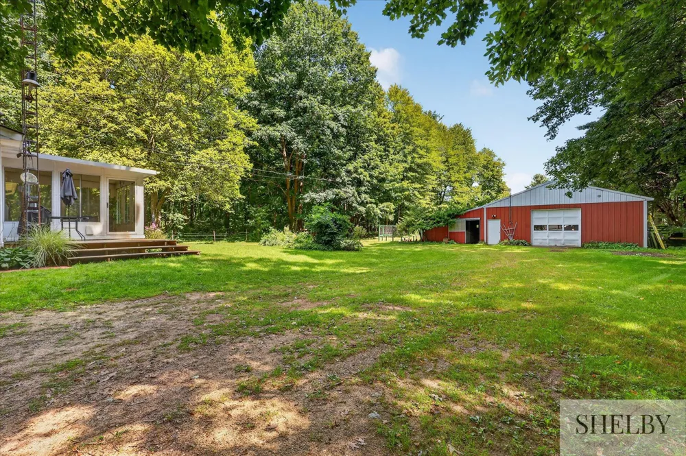 14200 Sparta Avenue Tyrone Township, MI 49330