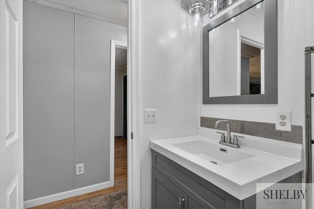 14200 Sparta Avenue Tyrone Township, MI 49330