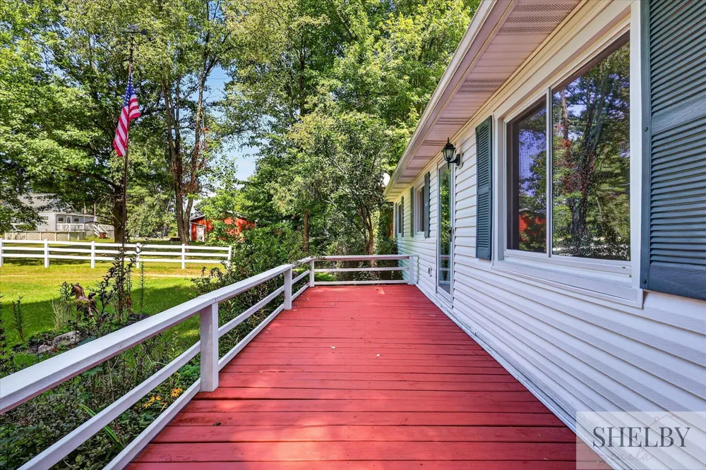 14200 Sparta Avenue Tyrone Township, MI 49330