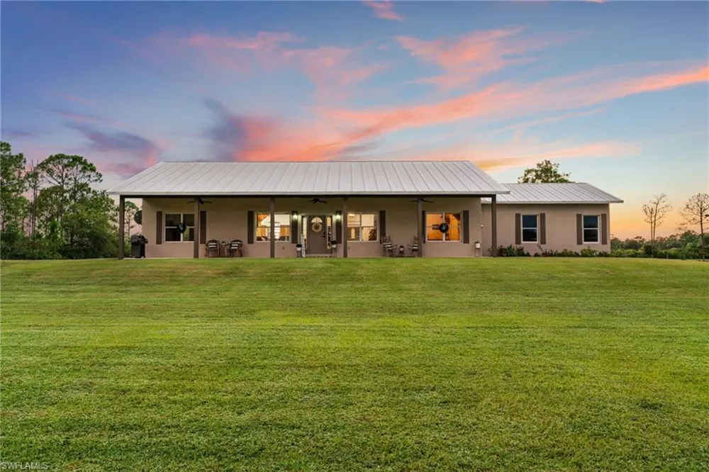 99 Trader Road Labelle, FL 33935