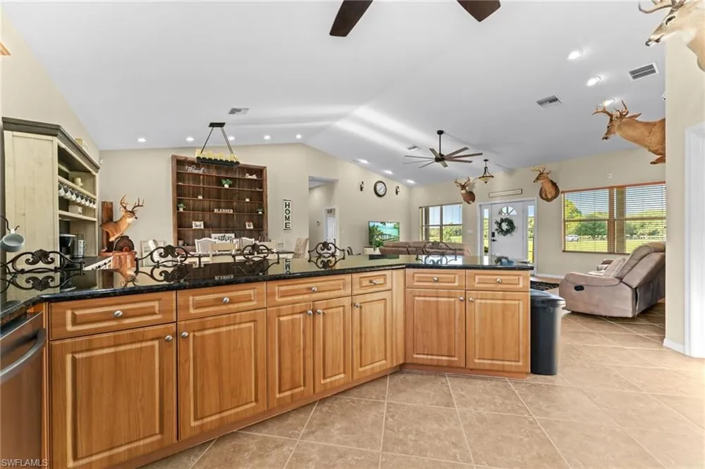 99 Trader Road Labelle, FL 33935