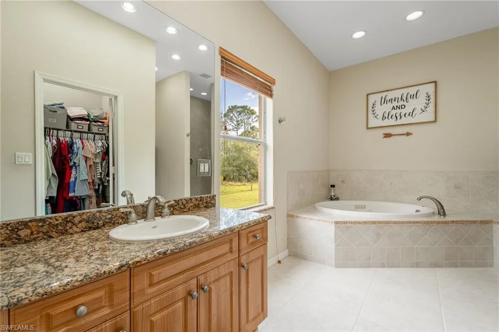 99 Trader Road Labelle, FL 33935