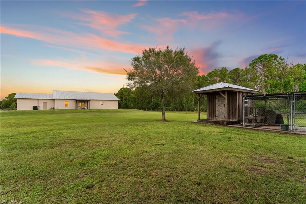 99 Trader Road Labelle, FL 33935