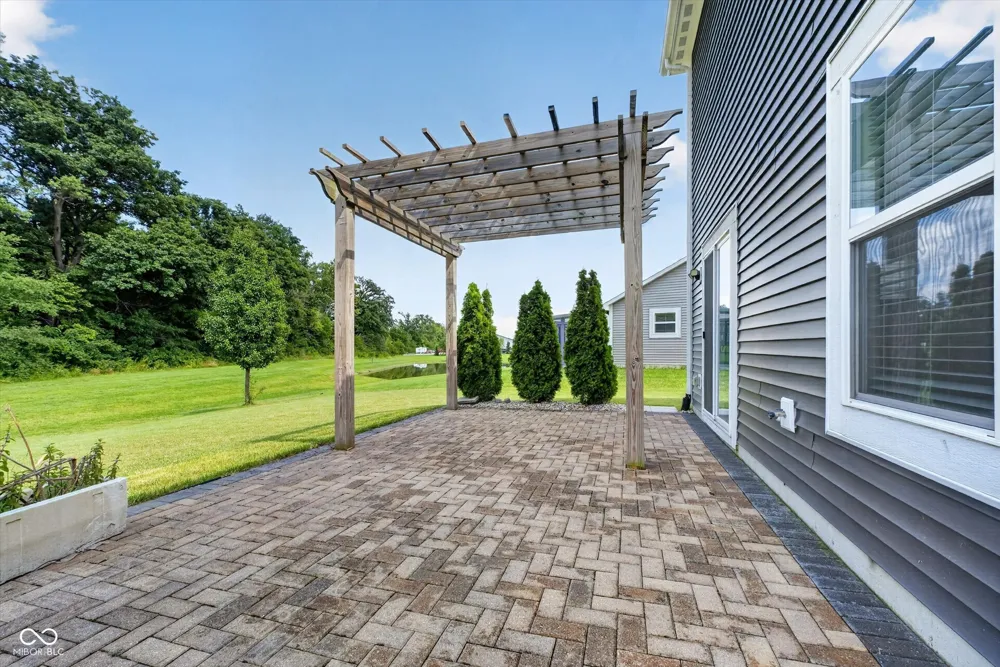 793 Crystal Drive Fortville, IN 46040