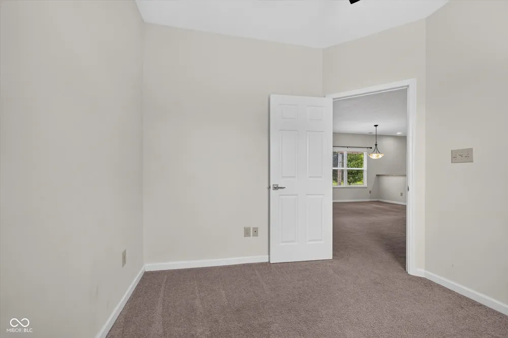 793 Crystal Drive Fortville, IN 46040