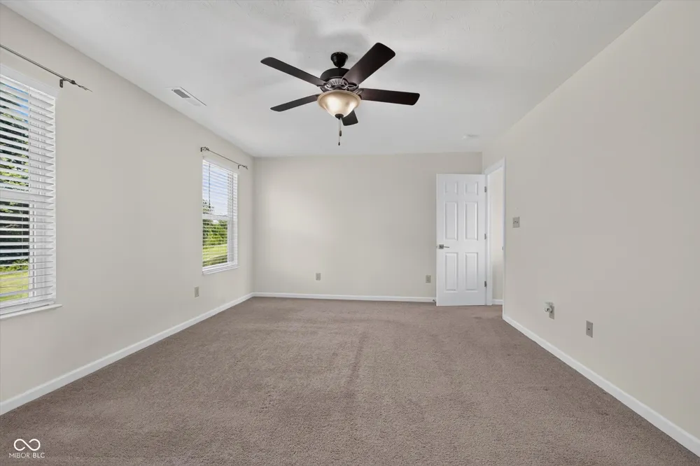 793 Crystal Drive Fortville, IN 46040