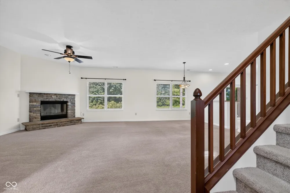 793 Crystal Drive Fortville, IN 46040