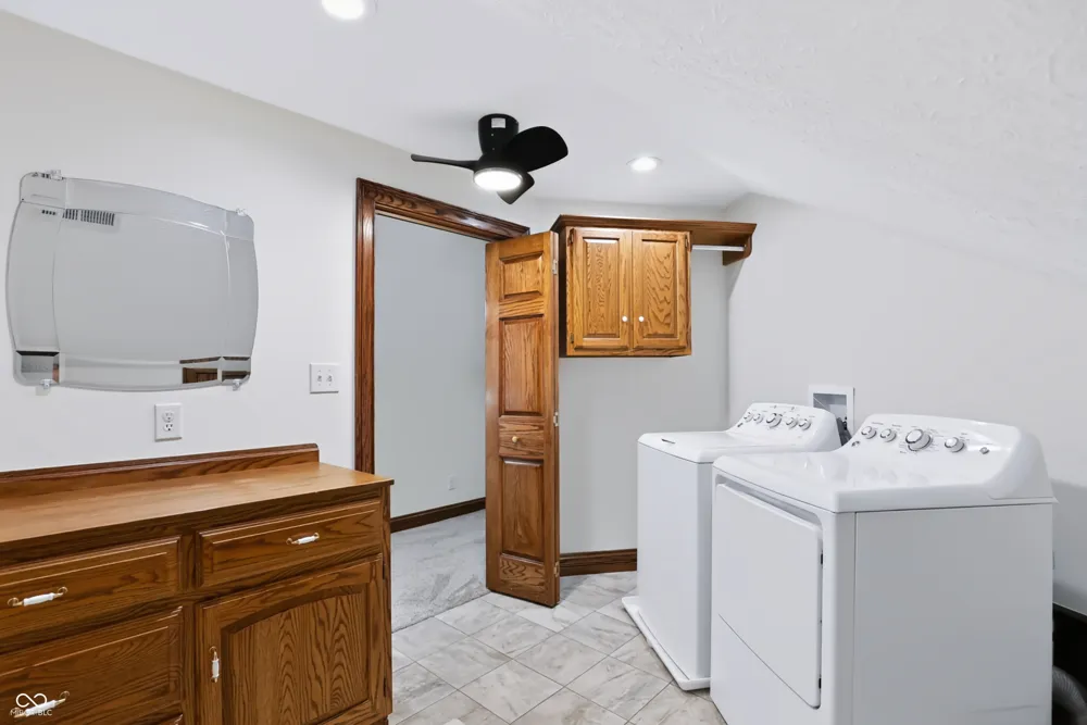 11353 Geist Bay Court Fishers, IN 46040