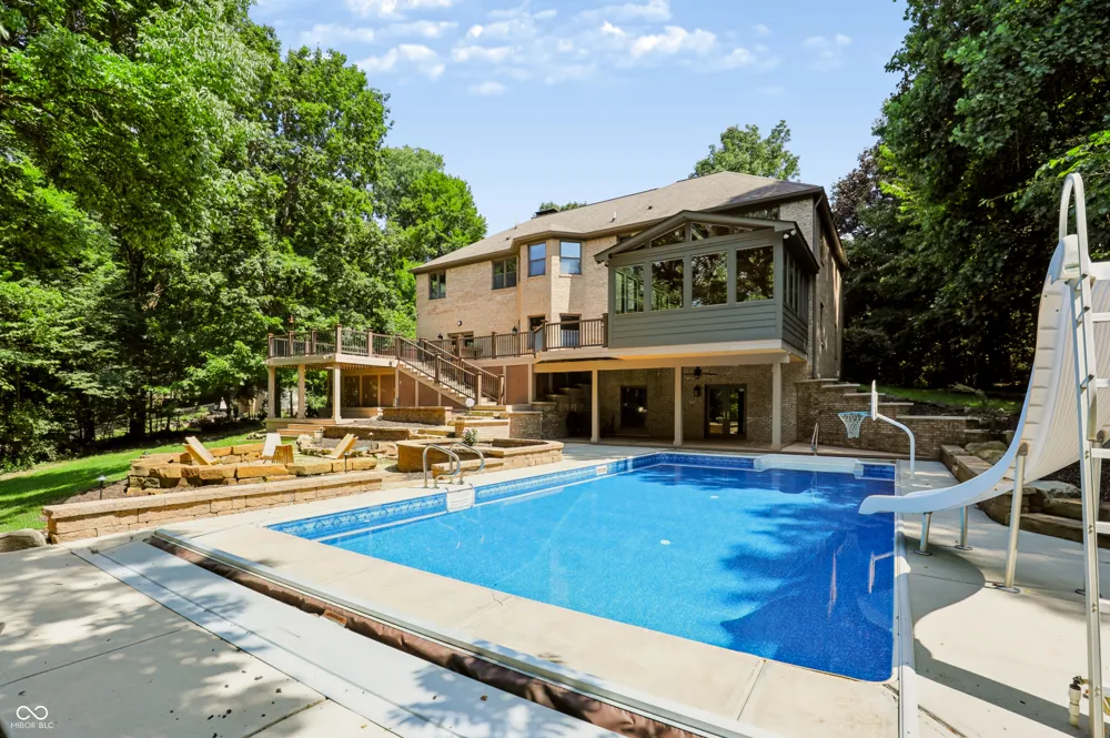 11353 Geist Bay Court Fishers, IN 46040