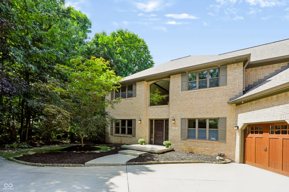 11353 Geist Bay Court Fishers, IN 46040