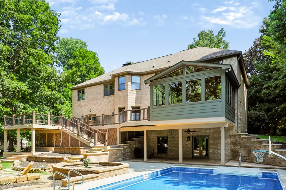 11353 Geist Bay Court Fishers, IN 46040