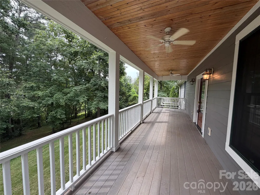 11 Jupiter Hills Drive Weaverville, NC 28787