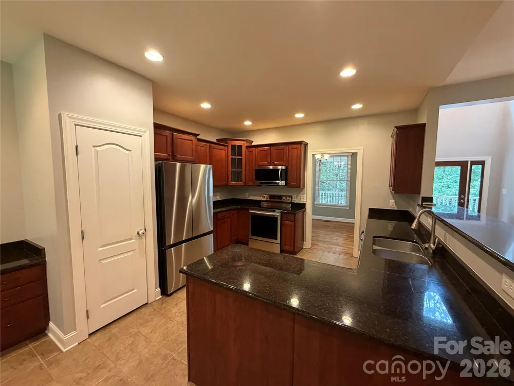 11 Jupiter Hills Drive Weaverville, NC 28787