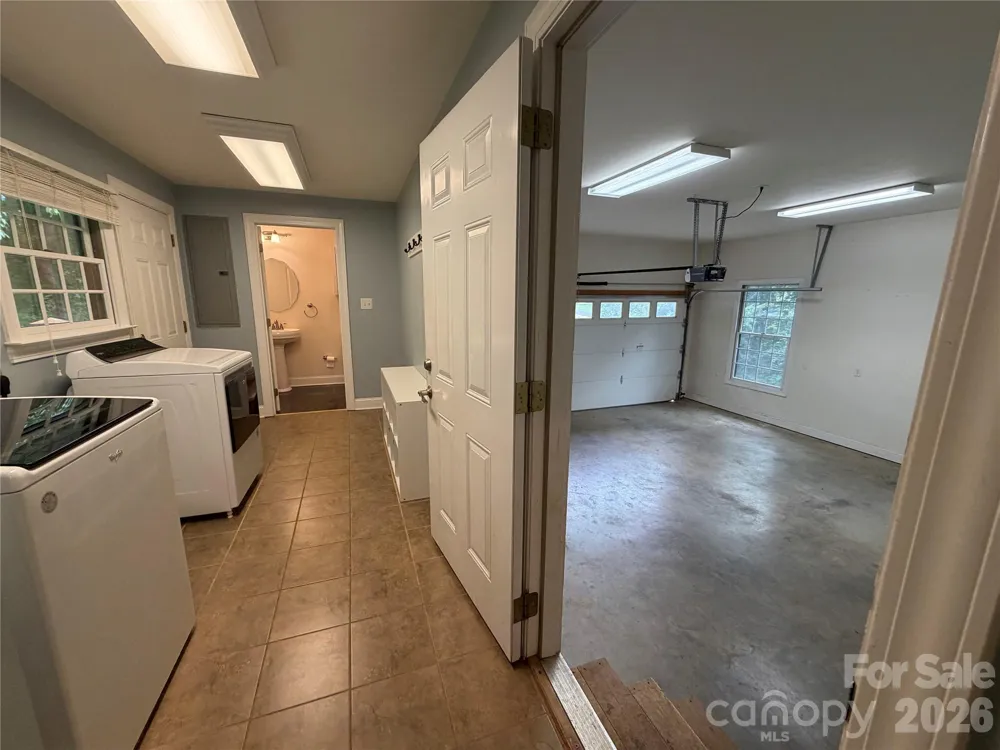 11 Jupiter Hills Drive Weaverville, NC 28787