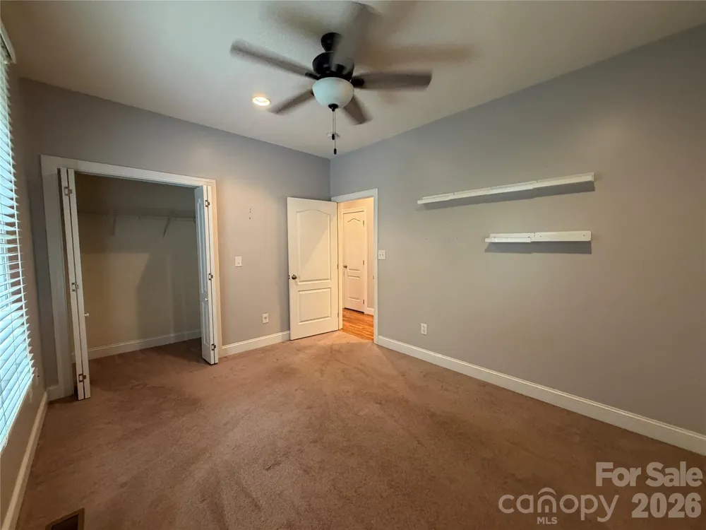 11 Jupiter Hills Drive Weaverville, NC 28787