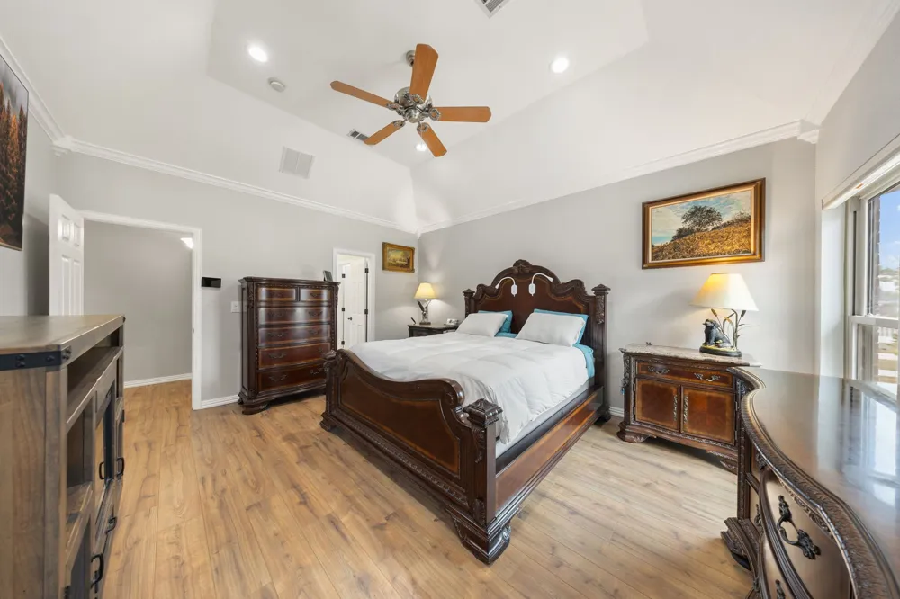 2100 Meadow Springs Drive Haslet, TX 76052